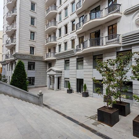 Downtown Two-Bedrom Apartment 第比利斯 外观 照片