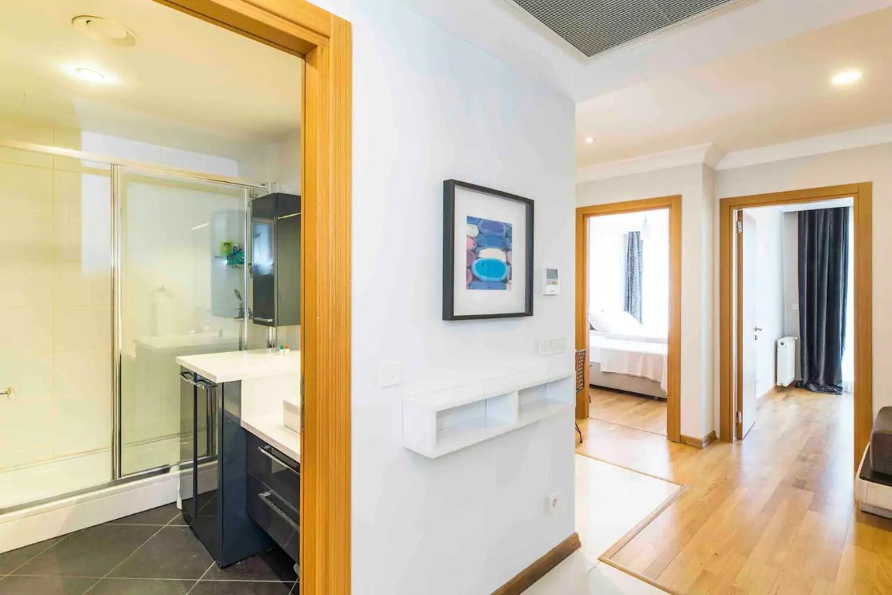 Downtown Two-Bedrom Apartment 第比利斯 外观 照片